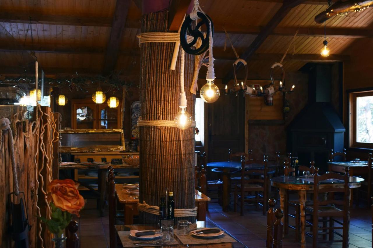 Aparthotel Xalet De Prades Esterno foto